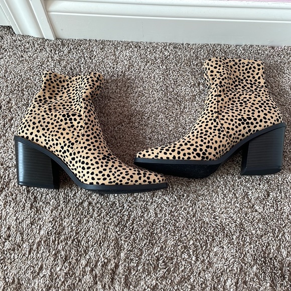 *NWOT Just Fab Leopard Print Ankle Booties Size 10 - Picture 3 of 5